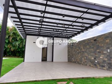 Se Vende Casa en el Condómino Terrazas de Mensulí – Piedecuesta