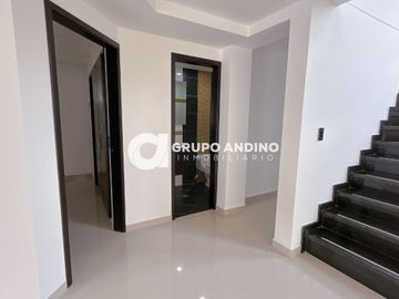 Se Vende Casa en el Condómino Terrazas de Mensulí – Piedecuesta