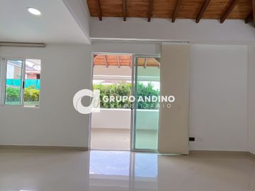 Se Vende Casa en el Condómino Terrazas de Mensulí – Piedecuesta