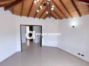 Se Vende Casa en el Condómino Terrazas de Mensulí – Piedecuesta