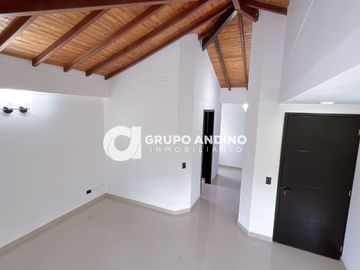 Se Vende Casa en el Condómino Terrazas de Mensulí – Piedecuesta