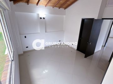 Se Vende Casa en el Condómino Terrazas de Mensulí – Piedecuesta