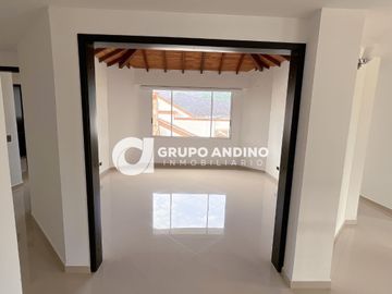 Se Vende Casa en el Condómino Terrazas de Mensulí – Piedecuesta