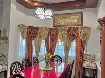 4 BR House & Lot For Sale  in Tagaytay Heights