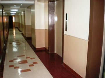 CITYLAND Makati Execuetive Tower 4 (condo units for sale in Makati)