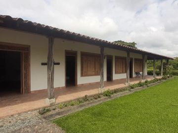 Finca turistica en venta en Montenegro quindio