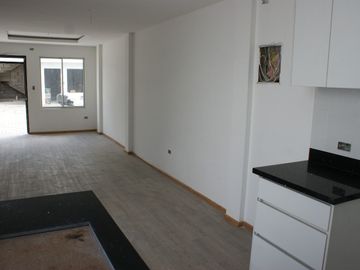 Venta, Casa, Nueva, Acabados de Primera, Norte, Quito, Conocoto.