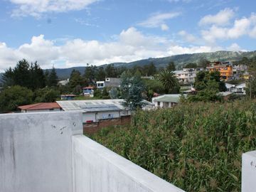 Venta, Casa, Nueva, Acabados de Primera, Norte, Quito, Conocoto.