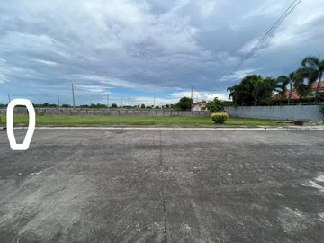 Residential Lot for sale in Lake Shore City of San Fernando Pampanga