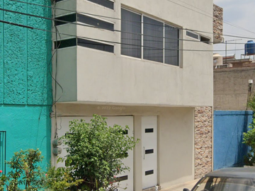 Casa en Venta La Perla Ciudad Nezahualcoyotl, CDMX.
