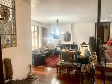 VENDO CASA EN JR. LOS RECUERDOS, SAN BORJA, SURCO, 702 mts2