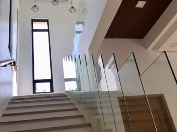 4 Bedroom House and Lot in Trevi Excutive Village
