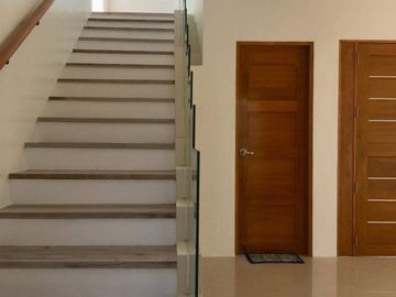 4 Bedroom House and Lot in Trevi Excutive Village