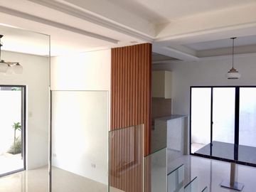 4 Bedroom House and Lot in Trevi Excutive Village