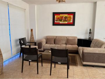 Casa Rentera De Venta En Crucita