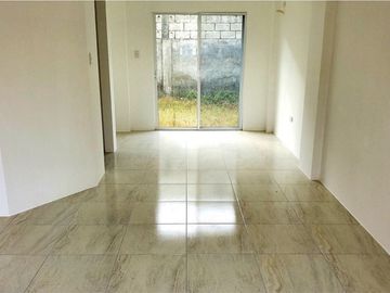 Urb. Ciudad Olimpo - vendo casa de dos plantas