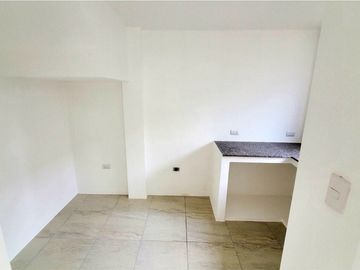 Urb. Ciudad Olimpo - vendo casa de dos plantas