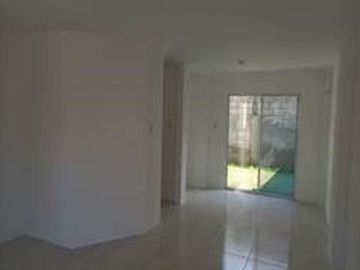 Urb. Ciudad Olimpo - vendo casa de dos plantas