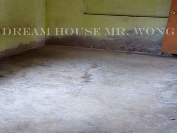 OCACION POR VIAJE VENDO AMPLIA CASONA DE 285.65M2 COMO TERRENO EN PAMPA DE COMAS ALT. 47 AV. TUPAC AMARU