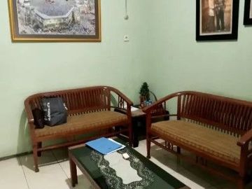 Dijual rumah tinggal Kutisari Indah Barat surabaya