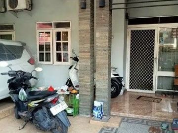 Dijual rumah tinggal Kutisari Indah Barat surabaya