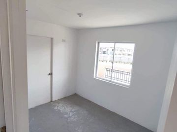 House and Lot with 5 Bedrooms in Subic, Zambales