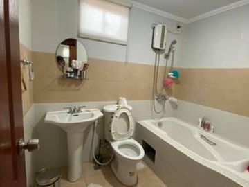 4BR House for Sale at Valenza Subdivision, Sta. Rosa Laguna