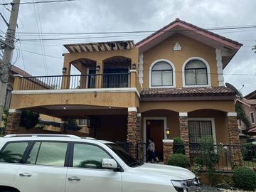 4BR House for Sale at Valenza Subdivision, Sta. Rosa Laguna
