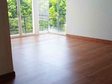 RUMAH SEWA TAHUNAN DI KEBAYORAN HEIGHT BINTARO