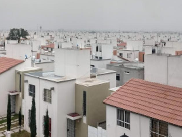 CASA EN REMATE EN PASEOS DE LA PLATA PACHUCA