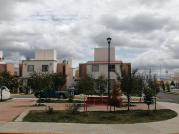 CASA EN REMATE EN PASEOS DE LA PLATA PACHUCA