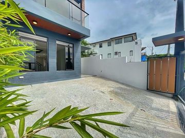Brand New RFO 4-Bedroom Duplex House and Lot for sale in Taytay Rizal