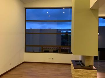 VENTA CASA CAMPESTRE EXCLUSIVA CONJUNTO CERRADO CAJICA , LA VIRGEN