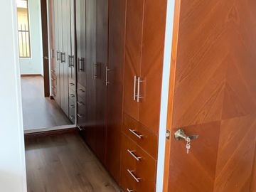 VENTA CASA CAMPESTRE EXCLUSIVA CONJUNTO CERRADO CAJICA , LA VIRGEN