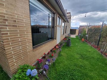 VENTA CASA CAMPESTRE EXCLUSIVA CONJUNTO CERRADO CAJICA , LA VIRGEN