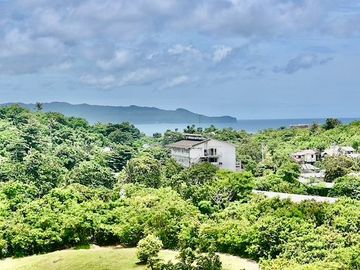 Relaxing and Spacious Vacation Condo For Sale at Oceanway Residences in Boracay Newcoast