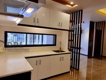 Spacious 3 Bedrooms, 100sqm Floor Area