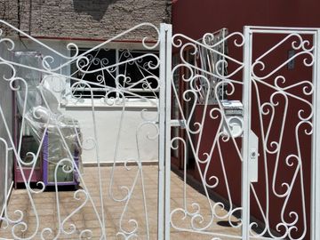 Casa en venta Viveros del Valle, 3 Rec, 2.5 baños, un auto, estudio