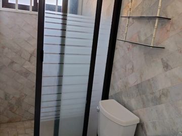 Casa en venta Viveros del Valle, 3 Rec, 2.5 baños, un auto, estudio