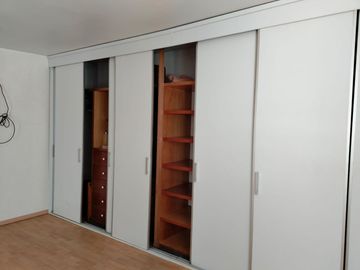 Casa en venta Viveros del Valle, 3 Rec, 2.5 baños, un auto, estudio