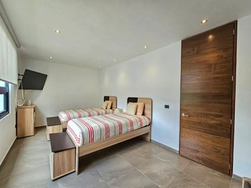 CASA EN VENTA EN FRACCIONAMIENTO DIANA NATURA