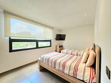 CASA EN VENTA EN FRACCIONAMIENTO DIANA NATURA