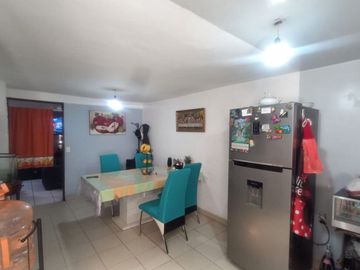 OPORTUNIDAD UNICA COMPRA CASA A SOLO $2,895,000 Y RECIBE MAS DE $9,000 MENSUALES POR RENTA Y UTILIDAD DE TU TIENDA DE ABARROTES,SE VENDE GRANDE Y HERM