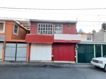OPORTUNIDAD UNICA COMPRA CASA A SOLO $2,895,000 Y RECIBE MAS DE $9,000 MENSUALES POR RENTA Y UTILIDAD DE TU TIENDA DE ABARROTES,SE VENDE GRANDE Y HERM
