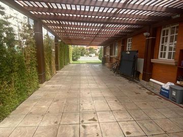 Venta de Casa en La Primavera, Cumbaya
