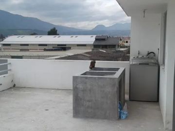 Guillermo Morales Vende Excelente Casa en Ibarra.