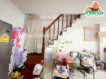 หมู่บ้านเอื้อประชานวลจันทร์ (หลังริมเนื้อที่เท่าบ้านเดี่ยว) ซอยนวลจันทร์56 ถนนนวมินทร์