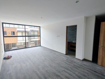 Casas nuevas en venta con 4 recamaras, jardín y doble altura en camino real a Cholula, Puebla