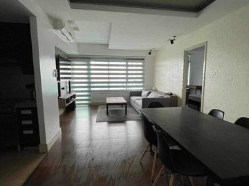 2 BEDROOM CONDO UNIT WITH 2 TANDEM PARKING FOR SALE IN ROCKWELL MAKATI