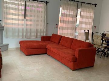 VENDO CONDOMINIO HORIZONTAL CON 6 DEPARTAMENTOS Y UN LOFT TODOS EN UNA PLANTA CON ALBERCA COMUNITARIA EN FRACC VILLAS DE LOS FRAILES EN SAN MIGUEL DE